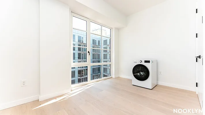 Rented by Nooklyn NYC LLC | media 9