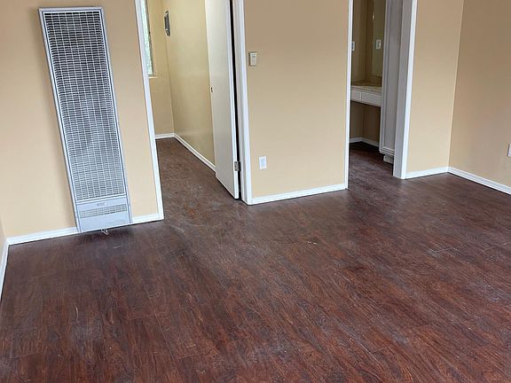 4th image of 1941 Wilcox Ave APT 12