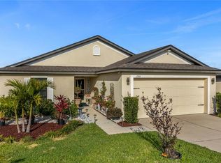 1555 Swan Lake Cir, Dundee, FL 33838