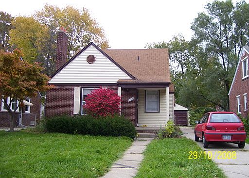 2nd image of 11158 Beaconsfield St