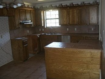 4th image of 6413 Chaparral St