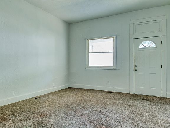3rd image of 303 E Louisiana St