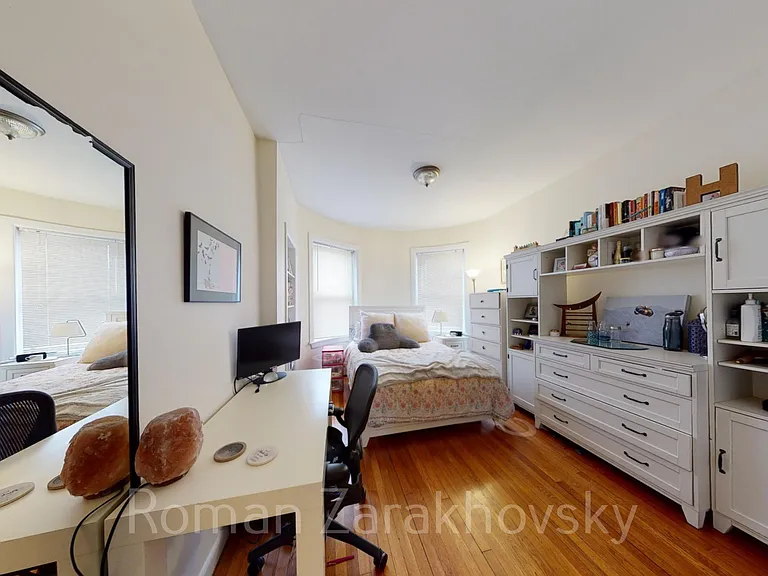 1950 Beacon St #8 — Photo 16