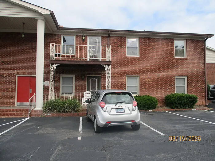 2 bed, 2.0 bath, $1,250 — Photo 1