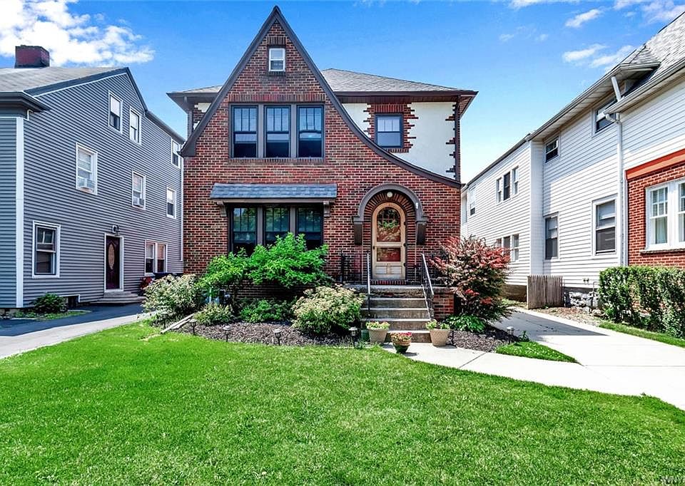1st image of 41 Delham Ave