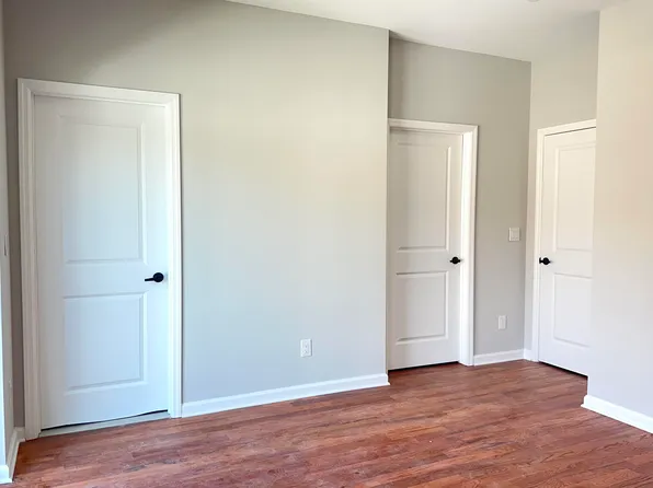 84 Logan Avenue image 9 of 19