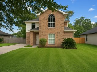 2911 Hummingbird Ln, Humble, TX 77396