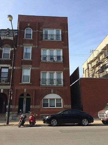 1st image of 1356 W Grand Ave #1F
