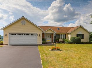 4582 Ridge Rd, Canandaigua, NY 14424