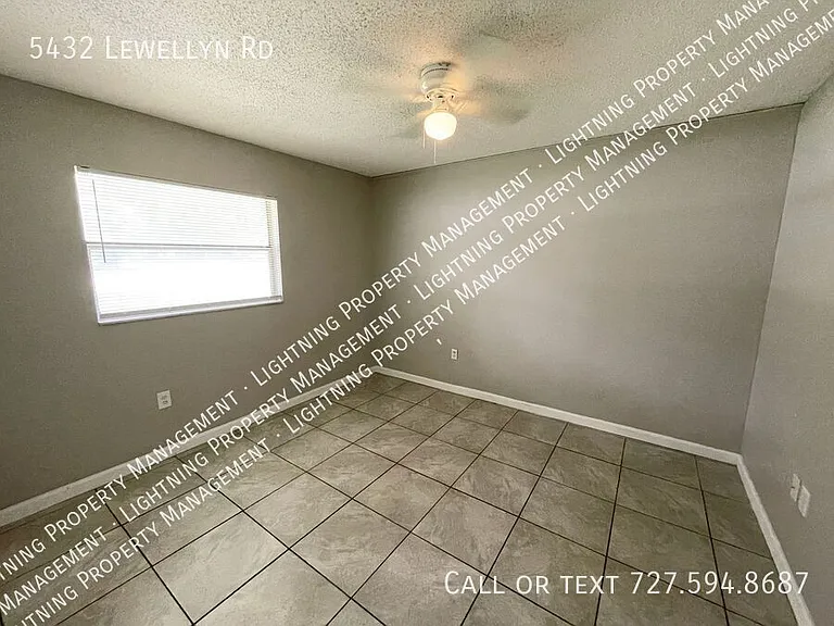 5432 Lewellyn Rd — Photo 9