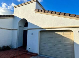 470 SW 88th Pl E, Miami, FL 33174