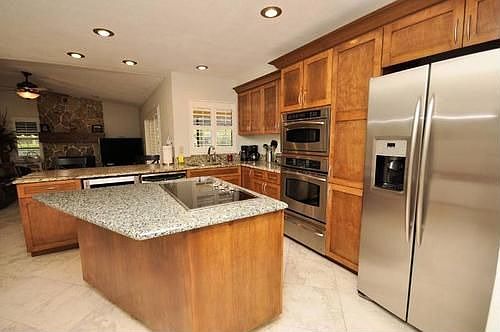 4th image of 14126 Fennsbury Dr