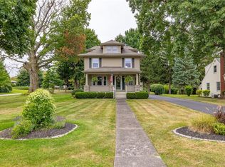 871 Helendale Rd, Rochester, NY 14609