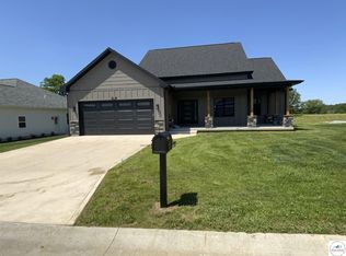 19645 Hummingbird Rd, Sedalia, MO 65301