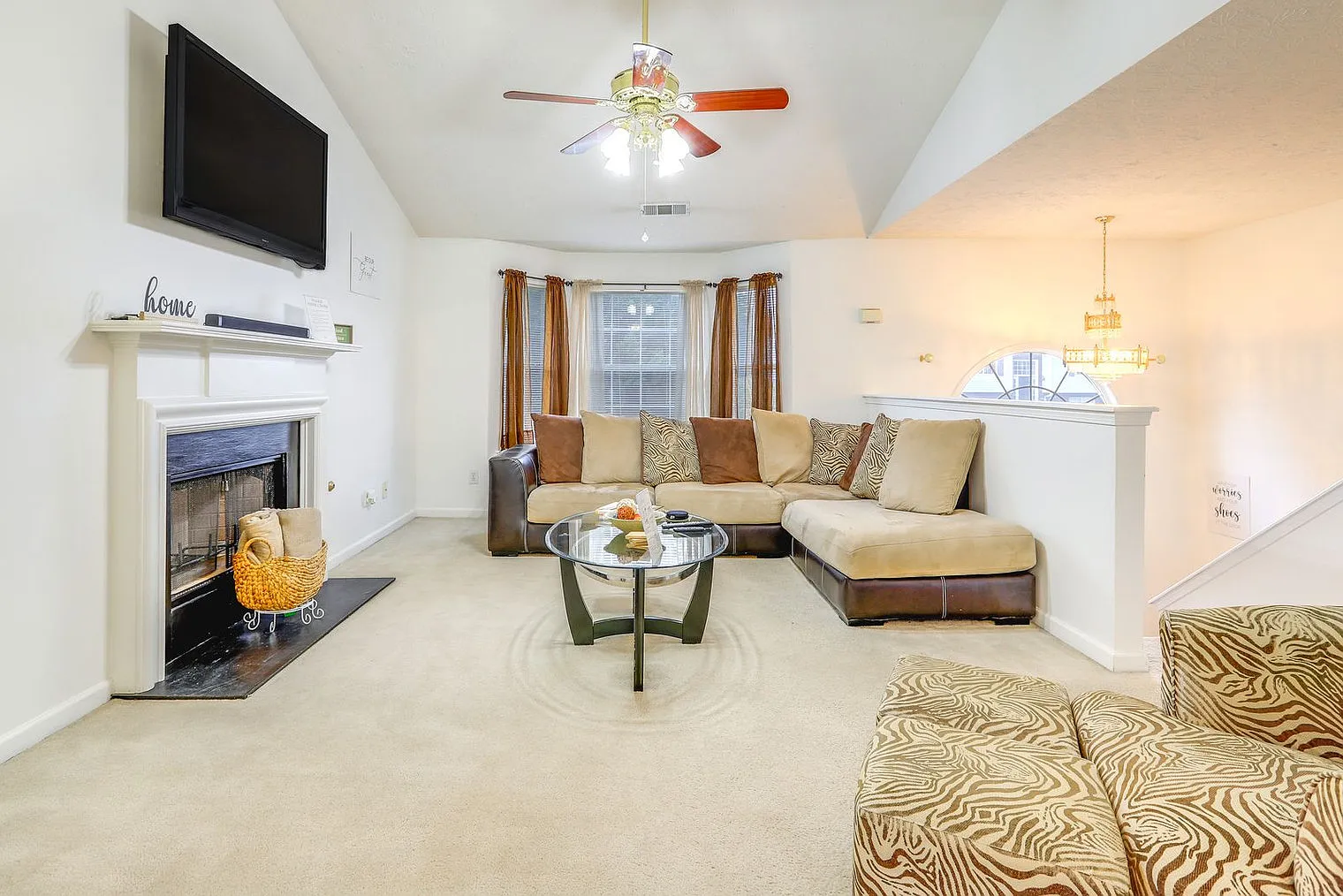 4 bed, 3.0 bath, 2228 sqft, $5,225 — Photo 3