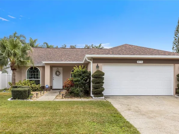 8771 Huntfield St, Tampa, FL 33635