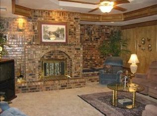 8959 Boca Raton Ct, North Richland Hills, TX 76182