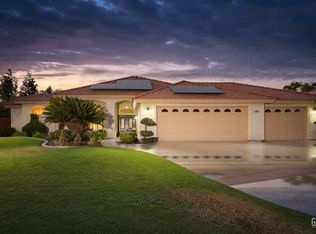 10518 Ascot Crossing St, Bakersfield, CA