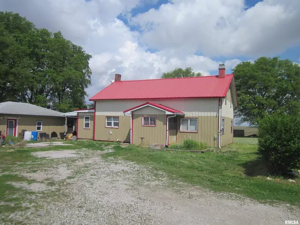 9482 N County Road 3800e, Mason City, IL 62664