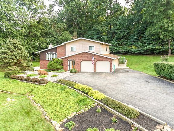 2nd image of 2327 Whitetail Ct