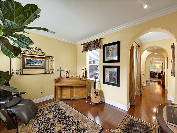 4th image of 24334 Las Palmas St