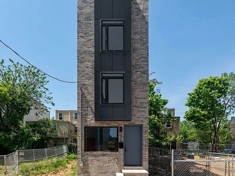 1518 N Darien St — Photo 10