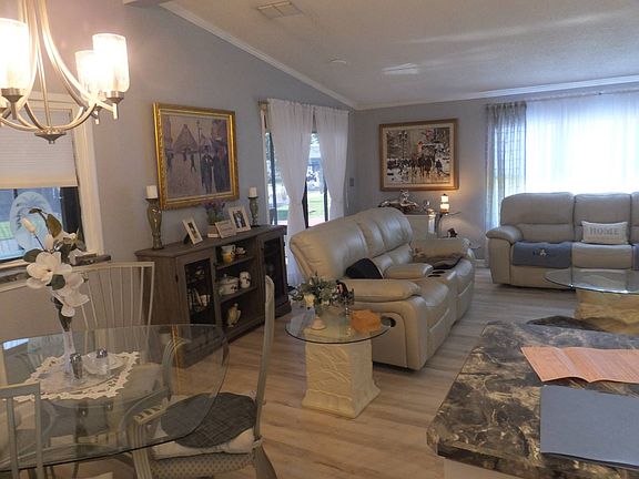 4th image of 2802 Cloister St #338