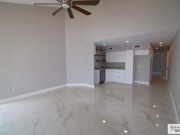4th image of 200 Padre Blvd #2307