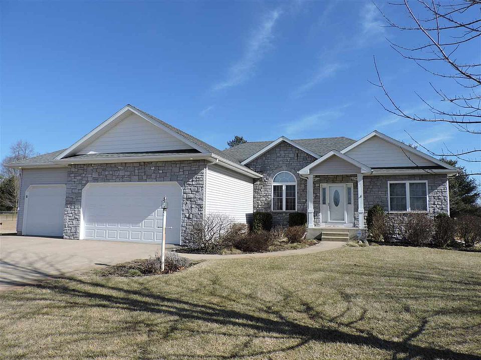 1st image of 60624 Ashton Way