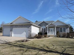 60624 Ashton Way, Elkhart, IN 46517