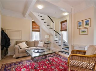 6 Restmere Ter #3B, Middletown, RI 02842