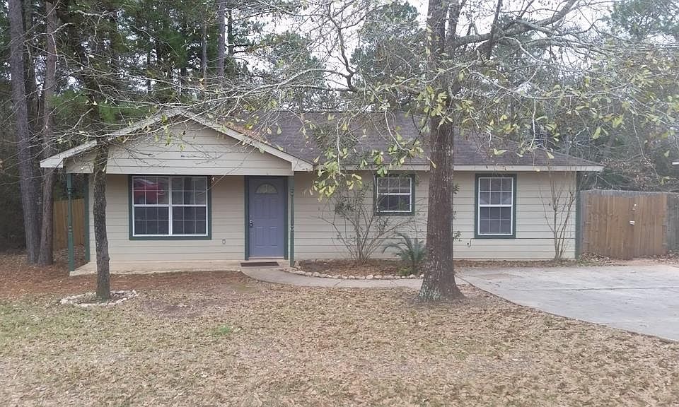 1st image of 10444 Royal Adrian Dr