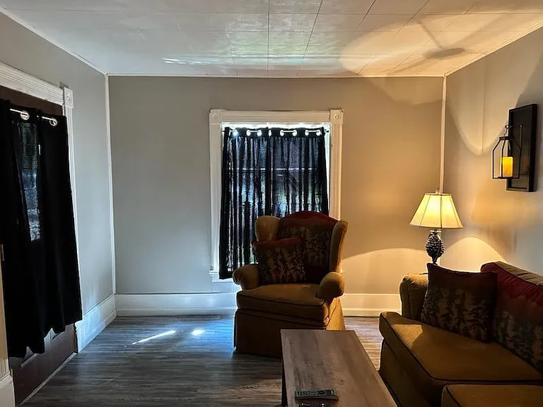 1241 Cedar St #2 — Photo 5