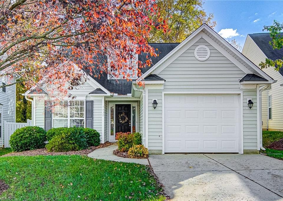 1st image of 4430 River Forest Ln