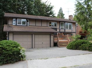 8827 NE 144th St, Kirkland, WA 98034
