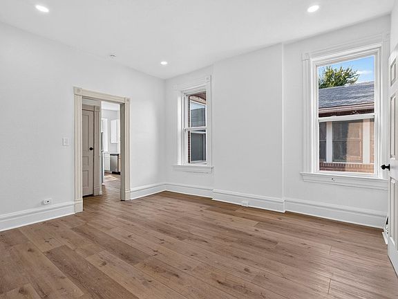 4th image of 920 Bates St #2F