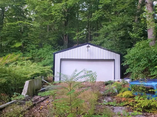 3069 W Tahoe Trl, New Era, MI 49446