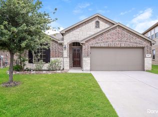 613 Pollyann Trl, Haslet, TX 76052