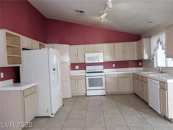 5th image of 5432 Thomaston Ct