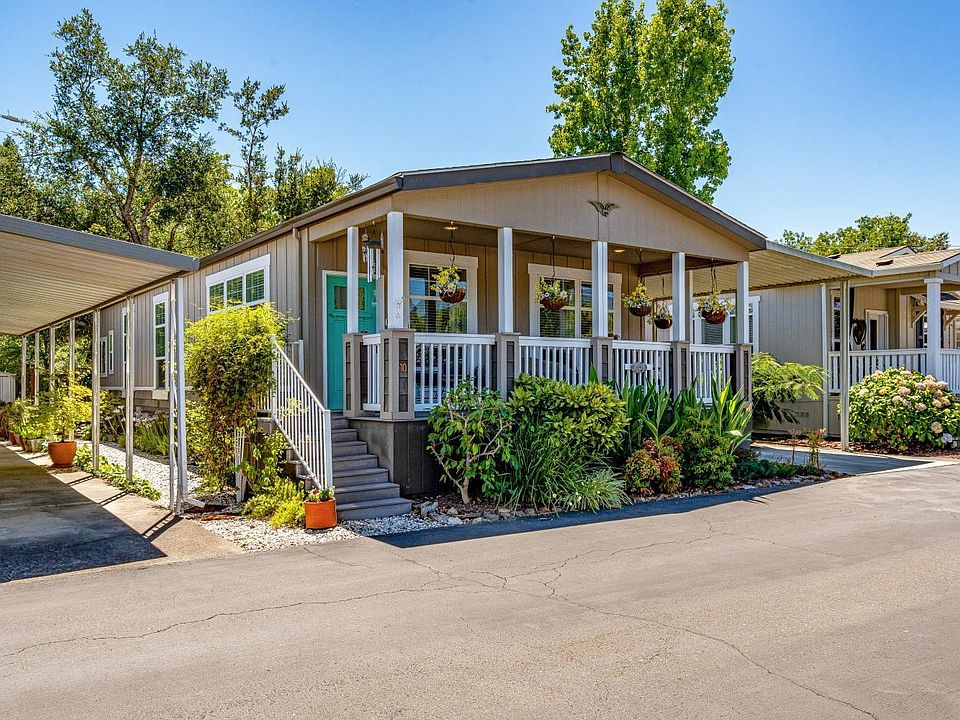 1st image of 2412 Foothill Boulevard #10