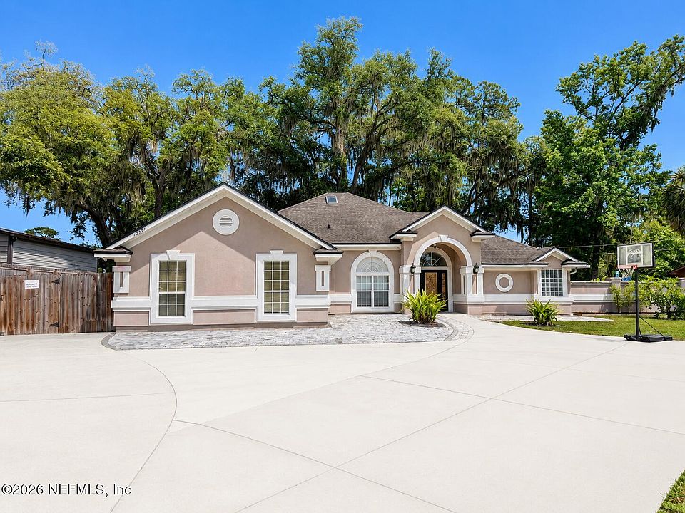 1st image of 12381 FLYNN Road