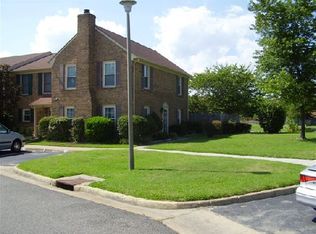 140 Loch Cir, Hampton, VA 23669