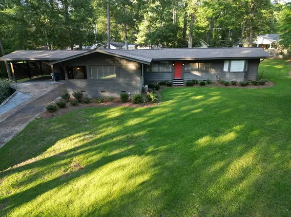 107 Woodland Hill Dr, Brookhaven, MS 39601