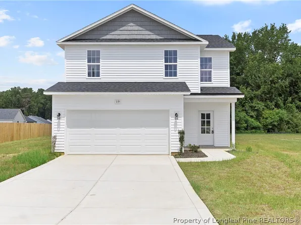 19 Chariot Cir, Lumber Bridge, NC 28357