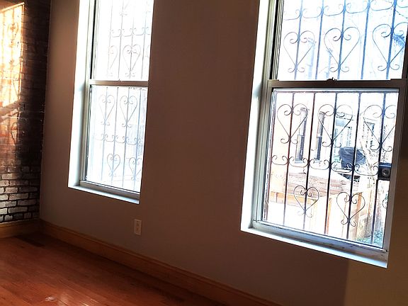 2nd image of 479 Classon Ave #2B
