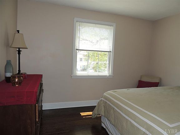 4th image of 6105 Igloe Dr