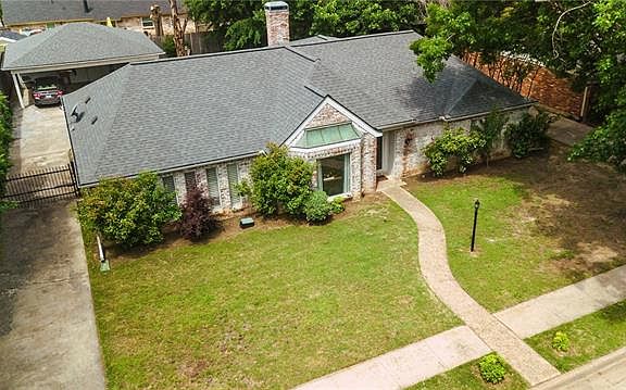 2nd image of 2513 Lakeview Dr