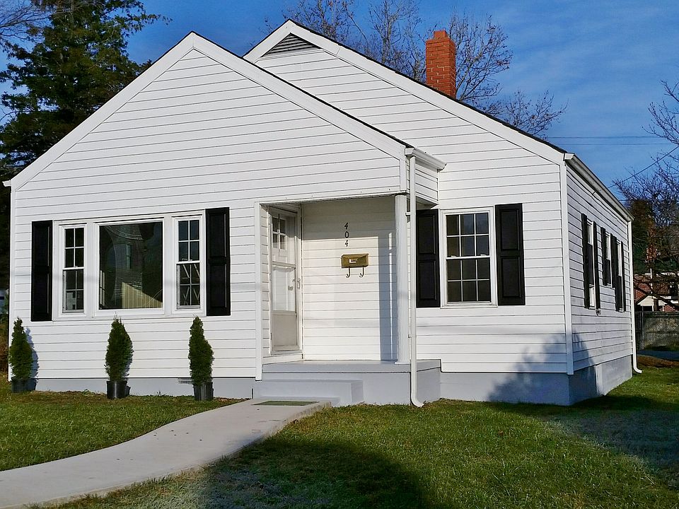 1st image of 404 W Grayson St