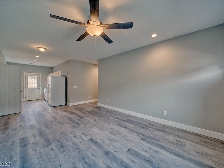 610 San Lorenzo St #4 — Photo 20