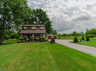 11927 Avon Belden Rd, Grafton, OH 44044